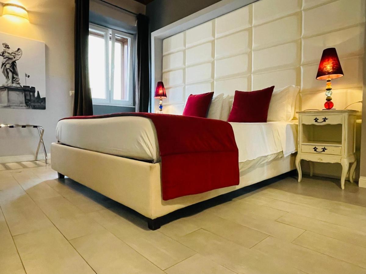 Town House Spagna- Luxury Rooms With Jacuzzi Bath Rome Luaran gambar