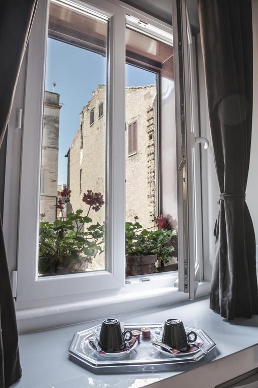 Town House Spagna- Luxury Rooms With Jacuzzi Bath Rome Luaran gambar